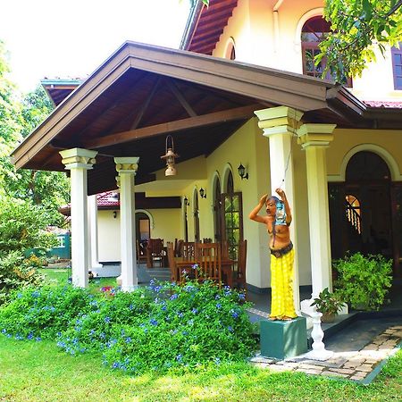 Villa Eco Green Негомбо Екстериор снимка
